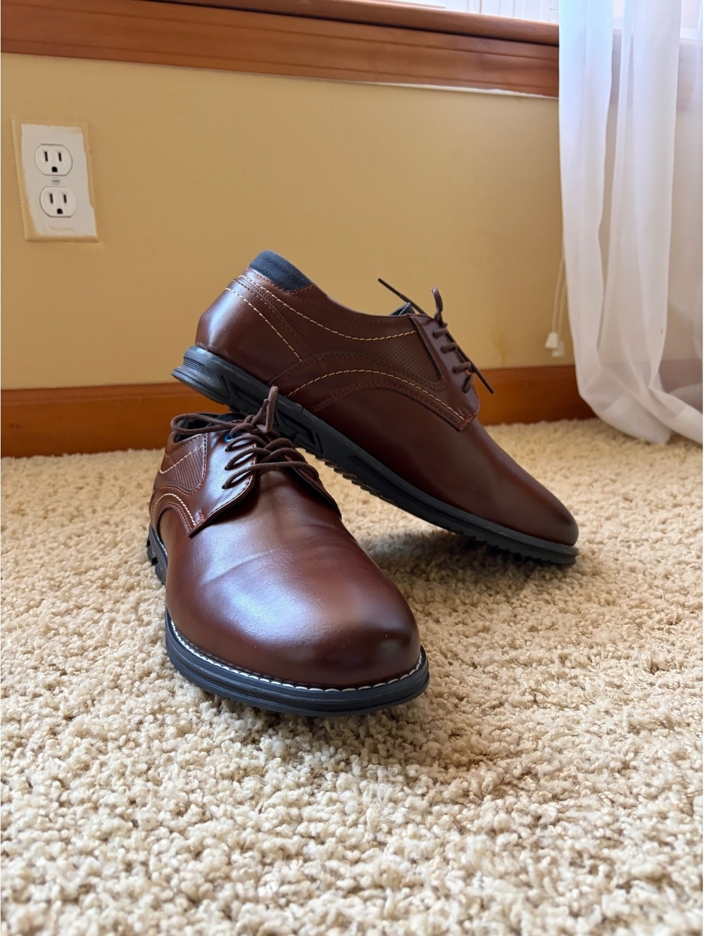 NWOB Men's Gatsby Shoes Oxford Lisse All-Day Comfort Dress Shoes brown Size 11 B